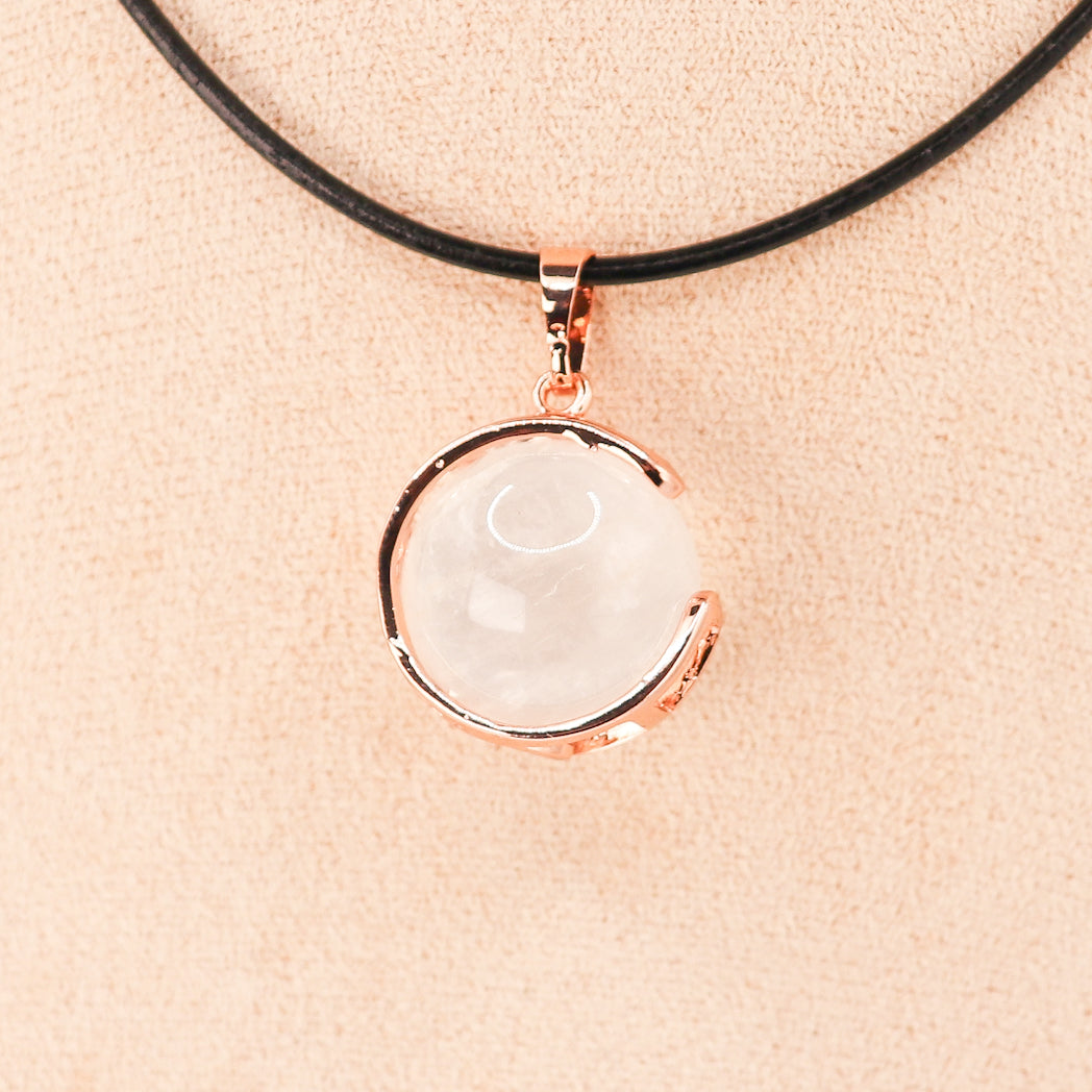 Pendentif | Rock Crystal Moon Sphere