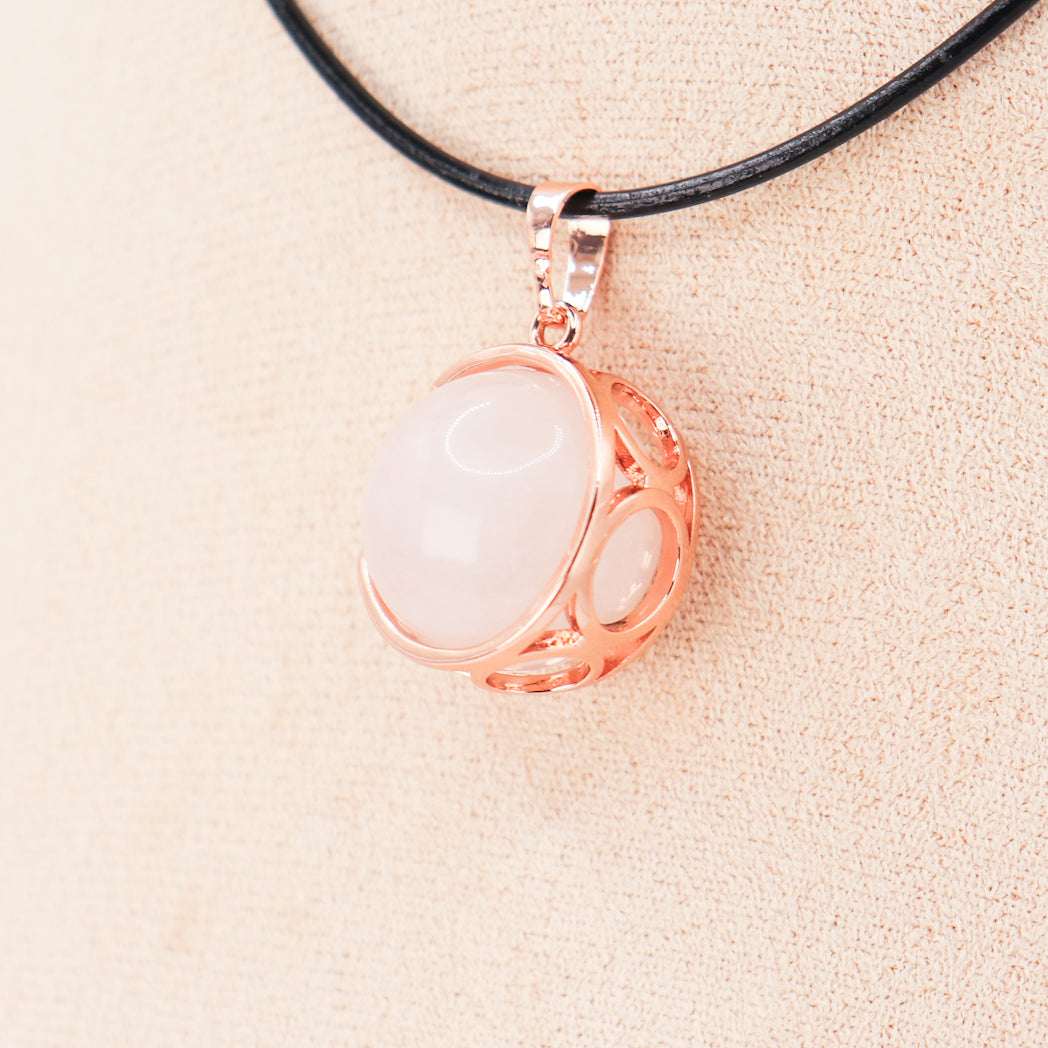 Pendentif | Rose Quartz Moon Sphere